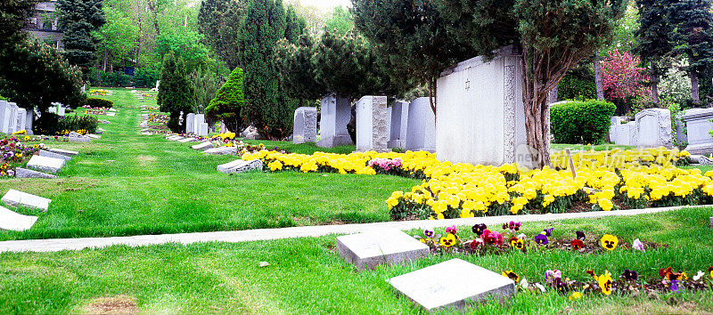 魁北克皇家Shaar Hashomayim公墓